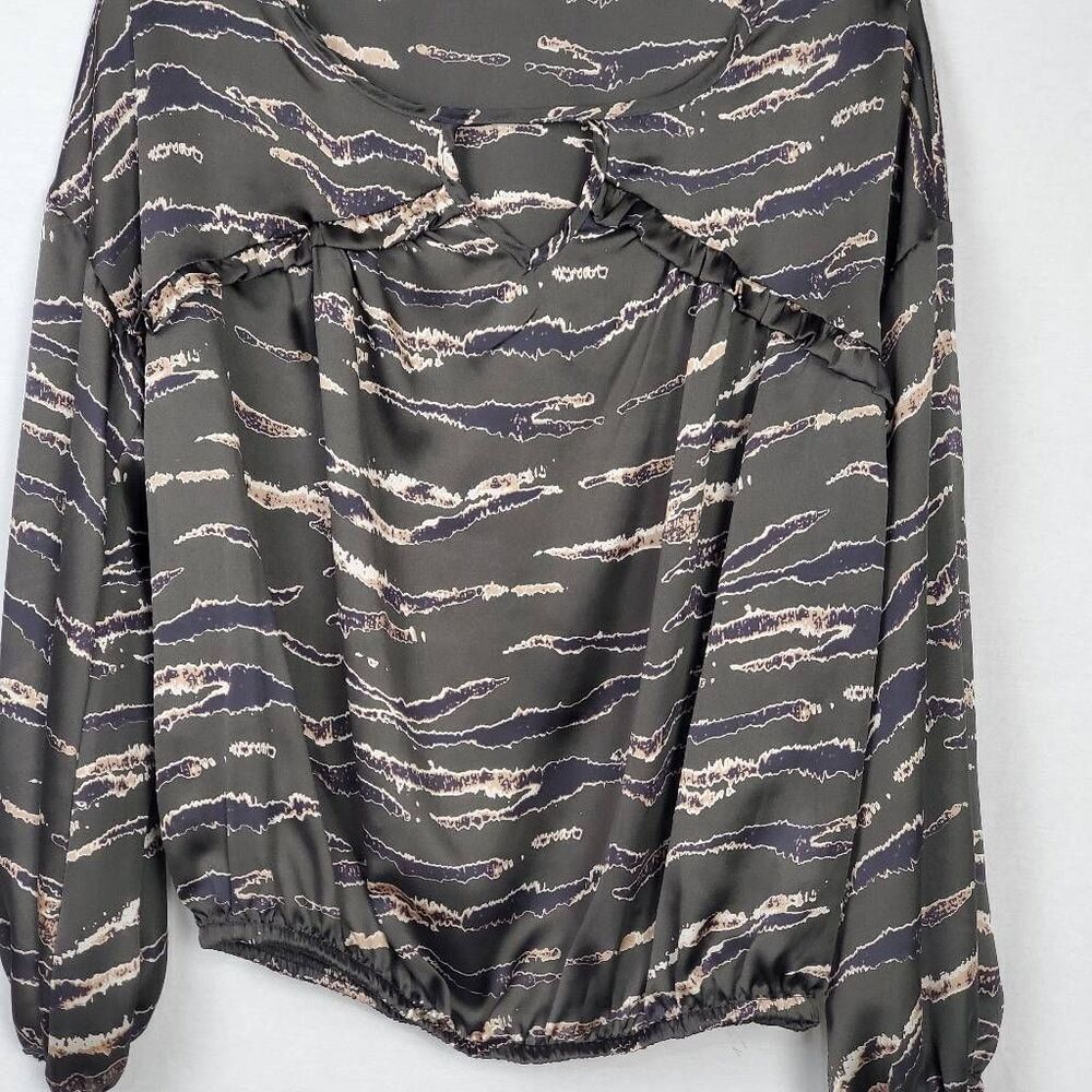 Hailey & Co Medium Top - Picture 5 of 7